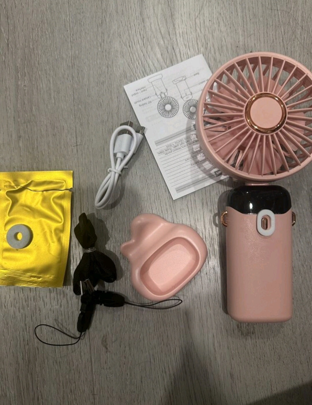 Automatic handheld fan