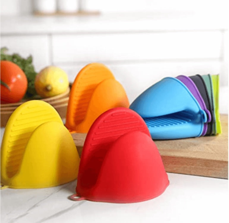 2 piece Thick silicone oven gloves